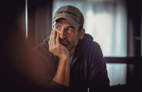 Roberto Montalbo sobre 'Fin de tramo': La idea del corto es un poco la ventana indiscreta en un atasco