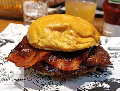 Hamburguesas 56: La Prensa Burgers & Beers