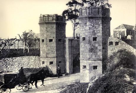 Fielato de entrada a Santander en Pronillo