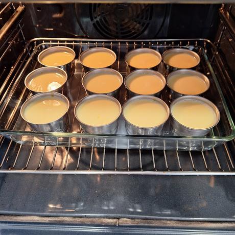 Flan de huevo casero al baño María