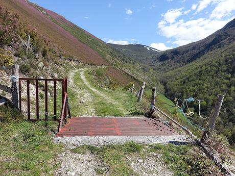 Gillón-Canieḷḷas-Los Altos del Morteiro-La Filtrosa Gillón-Canieḷḷas-Los Altos del Morteiro-La Filtrosa