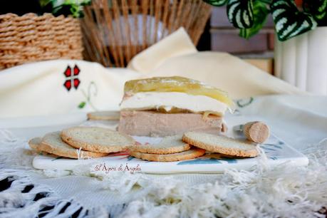 Terrina de manzana, queso y foie El Ágora de Ángeles