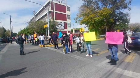 Rechazan posible reubicación de la ETI: padres de familia exigen construir nueva universidad en otro predio