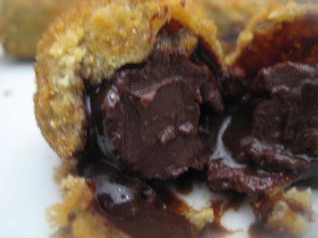 CROQUETAS DE TOBLERONE