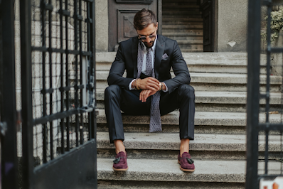 CALZADOS HOMBRE mocasines de cuero,calzado de calidad,calzado elegante,botas chelsea,zapatos de lujo,oxfords clásicos,zapatos esenciales,estilo masculino,moda masculina,zapatos de hombre,