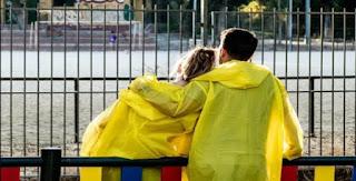 Entrevista a: Paula Guida y Lucas Tavarozzi sobre instrucciones para cuidar margaritas