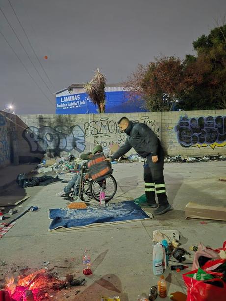 Villa de Pozos refuerza apoyo a personas en situación de calle ante bajas temperaturas