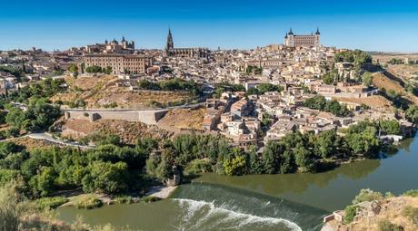 Guía para familias latinoamericanas que quieren comprar una vivienda en Madrid