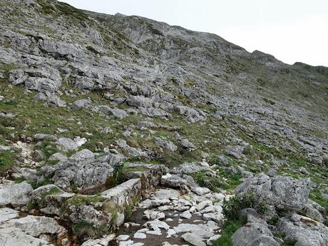 La Tiese-El Tolleyu-La Cabeza Julagua de Cangas y d´Onís-Las Juentes d´Onís