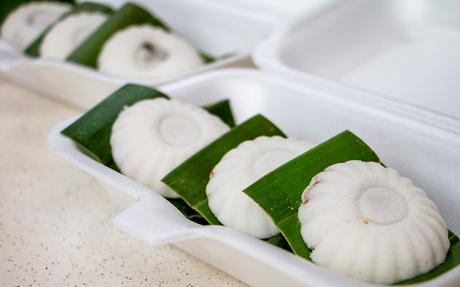 Kueh Tutu (Pastel de arroz relleno) - Singapur