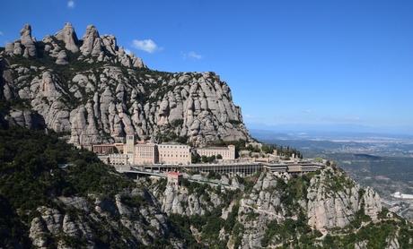 ¿Por qué alquilar un coche de lujo en Barcelona? ¿Por qué alquilar un coche de lujo en Barcelona?