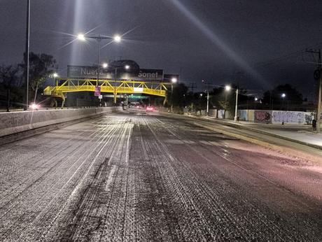 Intensifican trabajos de rehabilitación en avenida Salvador Nava este fin de semana