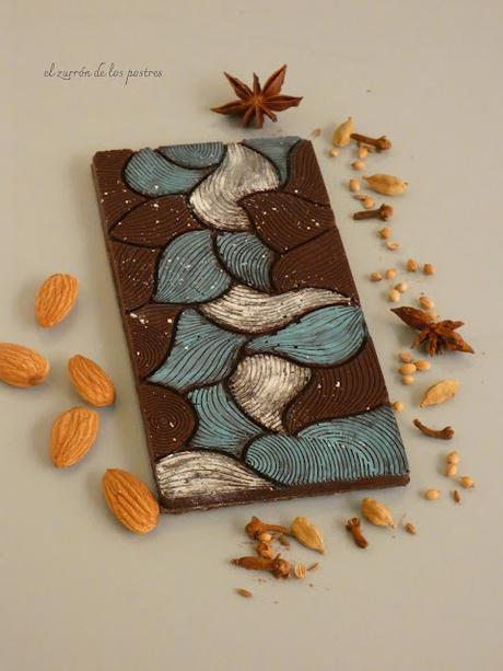 Tableta de Chocolate Negro con Almendra y Especias