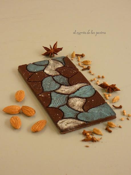 Tableta de Chocolate Negro con Almendra y Especias