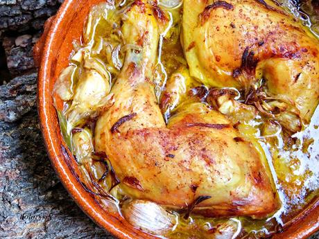 Muslos de pollo encebollados  (horno de leña o convencional)