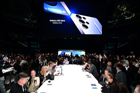 Emoción por todas partes en la Experience Zone: Galaxy Unpacked 2025 sorprende a los visitantes con nuevas posibilidades impulsadas por IA Emoción por todas partes en la Experience Zone: Galaxy Unpacked 2025 sorprende a los visitantes con nuevas posibilidades impulsadas por IA
