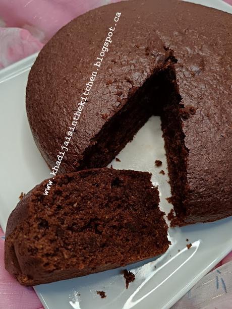 GÂTEAU À LA BETTERAVE ET AU CHOCOLAT / BEETROOT CHOCOLATE CAKE / BIZCOCHO DE REMOLACHA Y CHOCOLATE /كيك الشمندر والشوكولاتة GÂTEAU À LA BETTERAVE ET AU CHOCOLAT / BEETROOT CHOCOLATE CAKE / BIZCOCHO DE REMOLACHA Y CHOCOLATE /كيك الشمندر والشوكولاتة