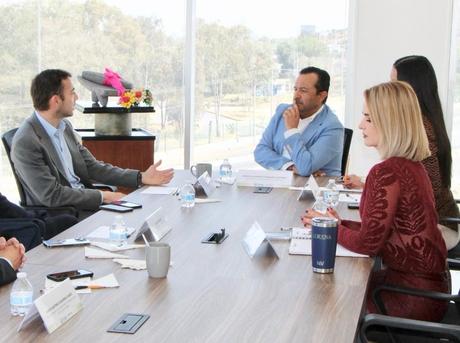 Analizan avances y retos del Aeropuerto Internacional Ponciano Arriaga