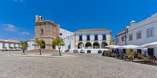 De qué hacer mientras la Historia ruge