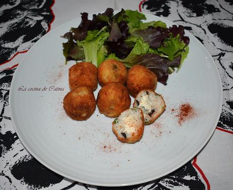 Croquetas de arroz con queso