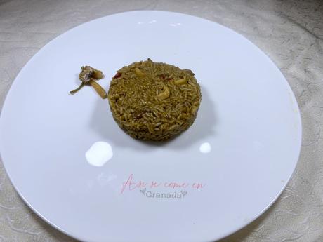 Arroz jazmín con algas y setas