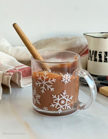 Chocolate a la taza en microondas