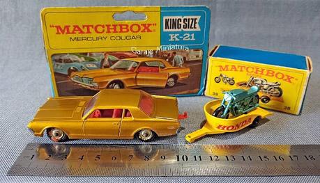 Mercury Cougar King Size y tráiler con moto Honda Series 1-75 de Matchbox Mercury Cougar King Size y tráiler con moto Honda Series 1-75 de Matchbox