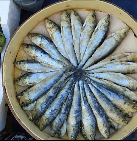 ENSALADA DE NARANJA Y ARENQUES CON CEBOLLETA
