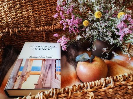RESEÑA DE 'EL OLOR DEL SILENCIO' de María Aixa Sanz (PUNTO LECTOR)