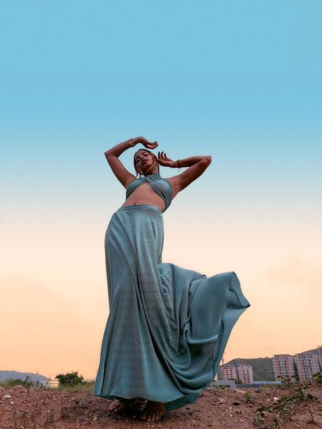 MODALTERNA. Ediciòn Especial. Michelle Zambrano: La Promesa de la Moda Latina que llega a Conquistar el Escenario Español