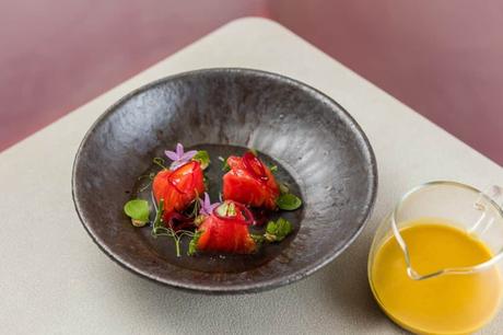 Explora el sabor único que fusiona Barcelona y Costa Rica en Mae Mae