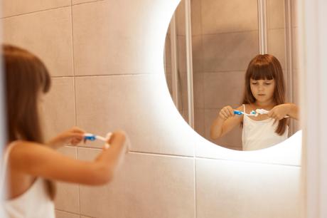 Errores habituales en la limpieza de dientes de los niños que solemos hacer