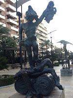 Marbella y las esculturas de Dalí.