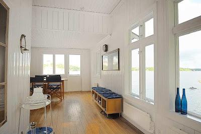 CASA RUSTICA FRENTE AL LAGO