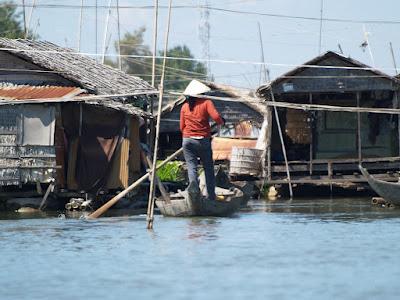 Kampong Chhnang y los pueblos flotantes del Tonle Sap