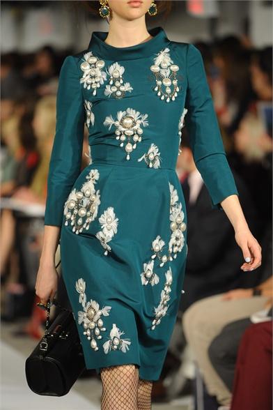 OSCAR DE LA RENTA FALL 2012: UN LUJO PARA LOS SENTIDOS