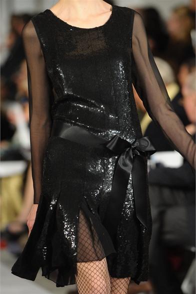 OSCAR DE LA RENTA FALL 2012: UN LUJO PARA LOS SENTIDOS