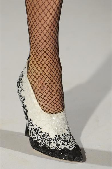 OSCAR DE LA RENTA FALL 2012: UN LUJO PARA LOS SENTIDOS