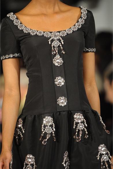 OSCAR DE LA RENTA FALL 2012: UN LUJO PARA LOS SENTIDOS