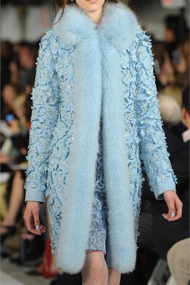 OSCAR DE LA RENTA FALL 2012: UN LUJO PARA LOS SENTIDOS