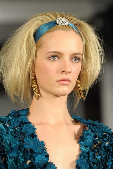 OSCAR DE LA RENTA FALL 2012: UN LUJO PARA LOS SENTIDOS