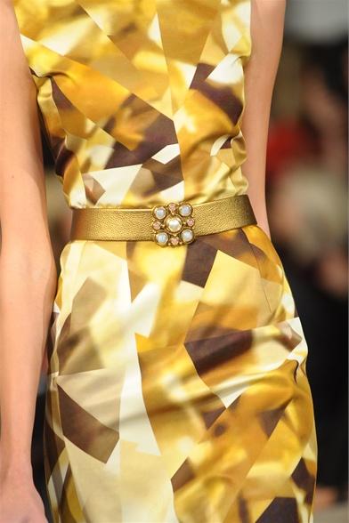 OSCAR DE LA RENTA FALL 2012: UN LUJO PARA LOS SENTIDOS