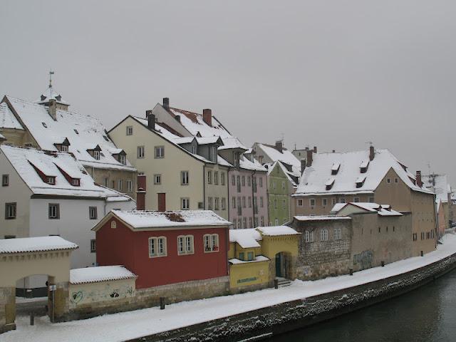 CALLEJEANDO EN REGENSBURG: ENTRE GOTICOS, ROMANOS Y EL DANUBIO