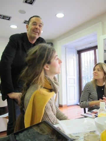 MUJERES REALES DESAYUNANDO CON LA REVISTA MIA josé Fernández-Pedrazuela. Director de Mia