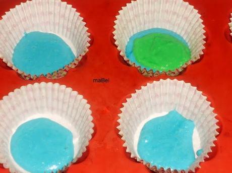 Rainbow cupcakes - Magdalenas de colores