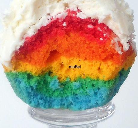 Rainbow cupcakes - Magdalenas de colores