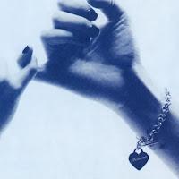 Momma estrenan I want you (Fever)