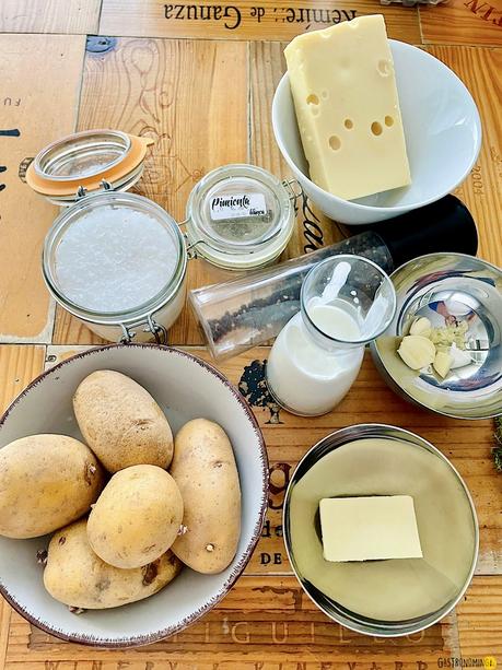 Pommes aligot, puré de patatas con queso