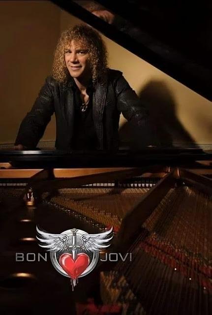 Efemérides del Rock y Heavy Metal: Que pasó un 07 de Febrero