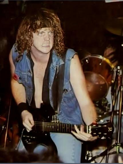 Efemérides del Rock y Heavy Metal: Que pasó un 07 de Febrero